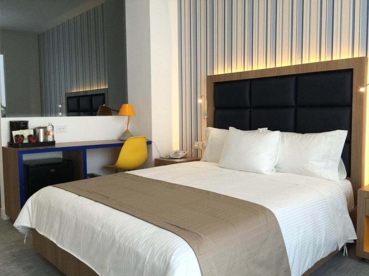 Tryp By Wyndham Mexico City World Trade Center Area Phòng bức ảnh